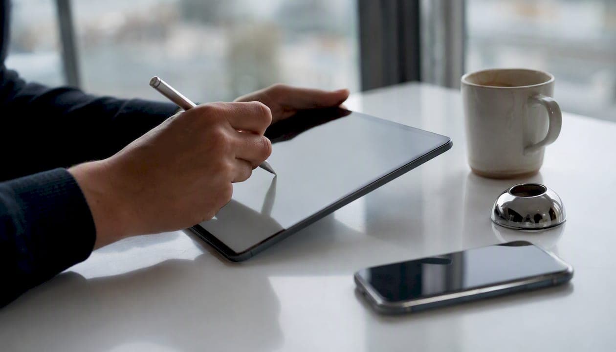 E-Signature Integration: A Practical Guide for Professional Teams